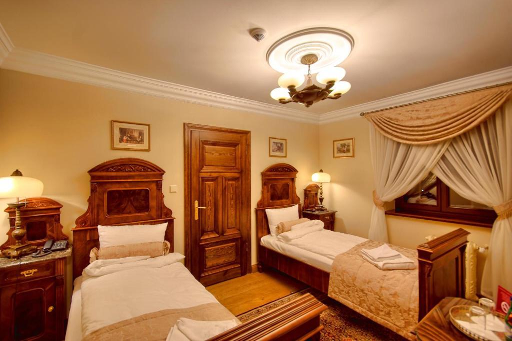 Palac Tlokinia 4* Kalisz